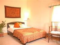 Colts Lodge B And B Bramerton Bagian luar foto